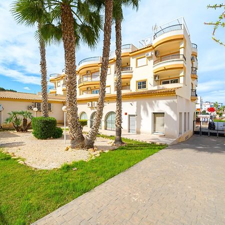 Villamartin Apartment. Excellent Location For Golfers, Cyclists And Hikers Exterior foto